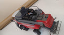 Miniatura Colheitadeira Massey Ferguson 73458- 1/32